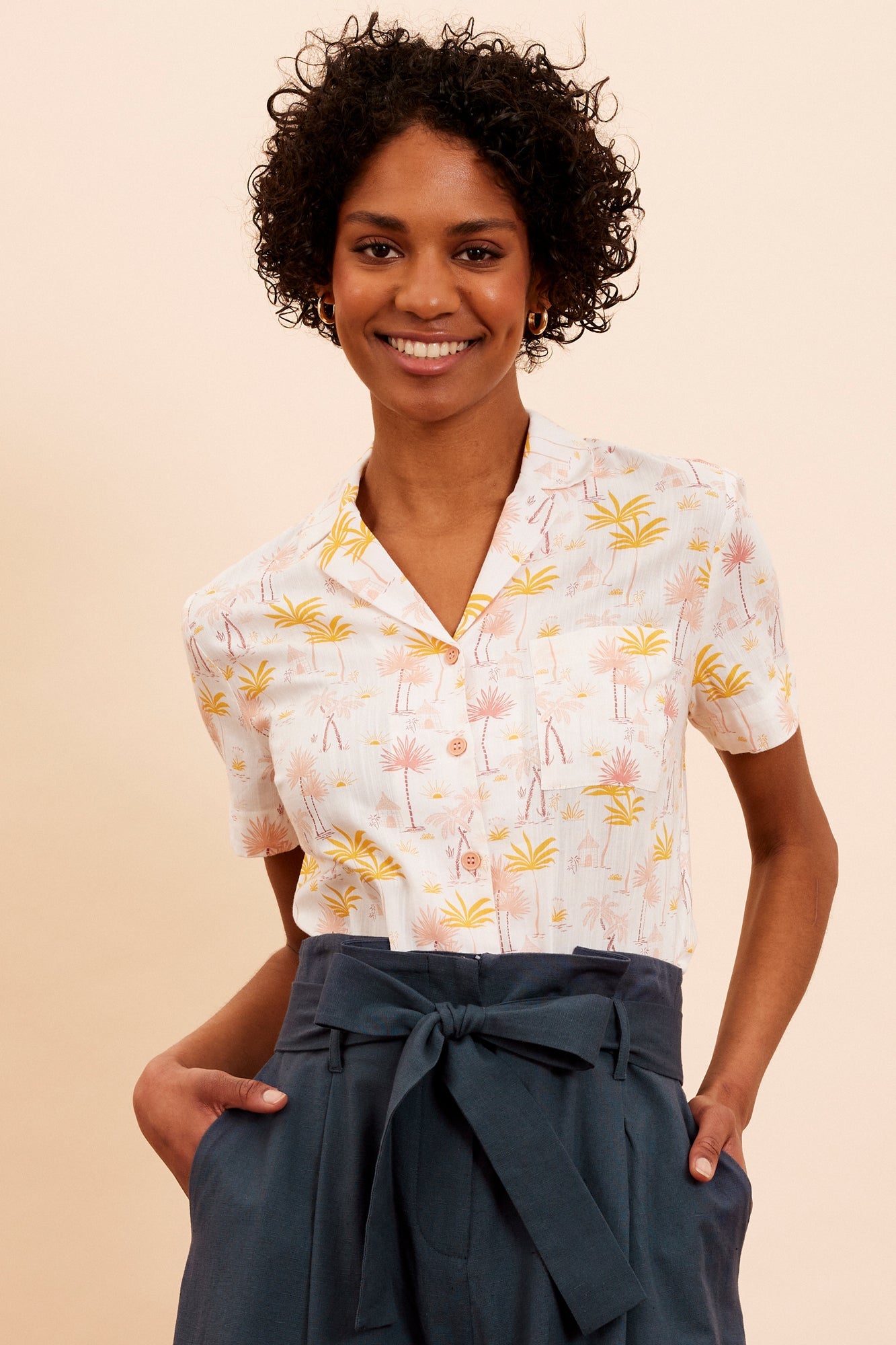 Image of ALANA SUNRISE BEACH SHIRT - NON RETURNABLE SAMPLE SAMPLE SALE - Top