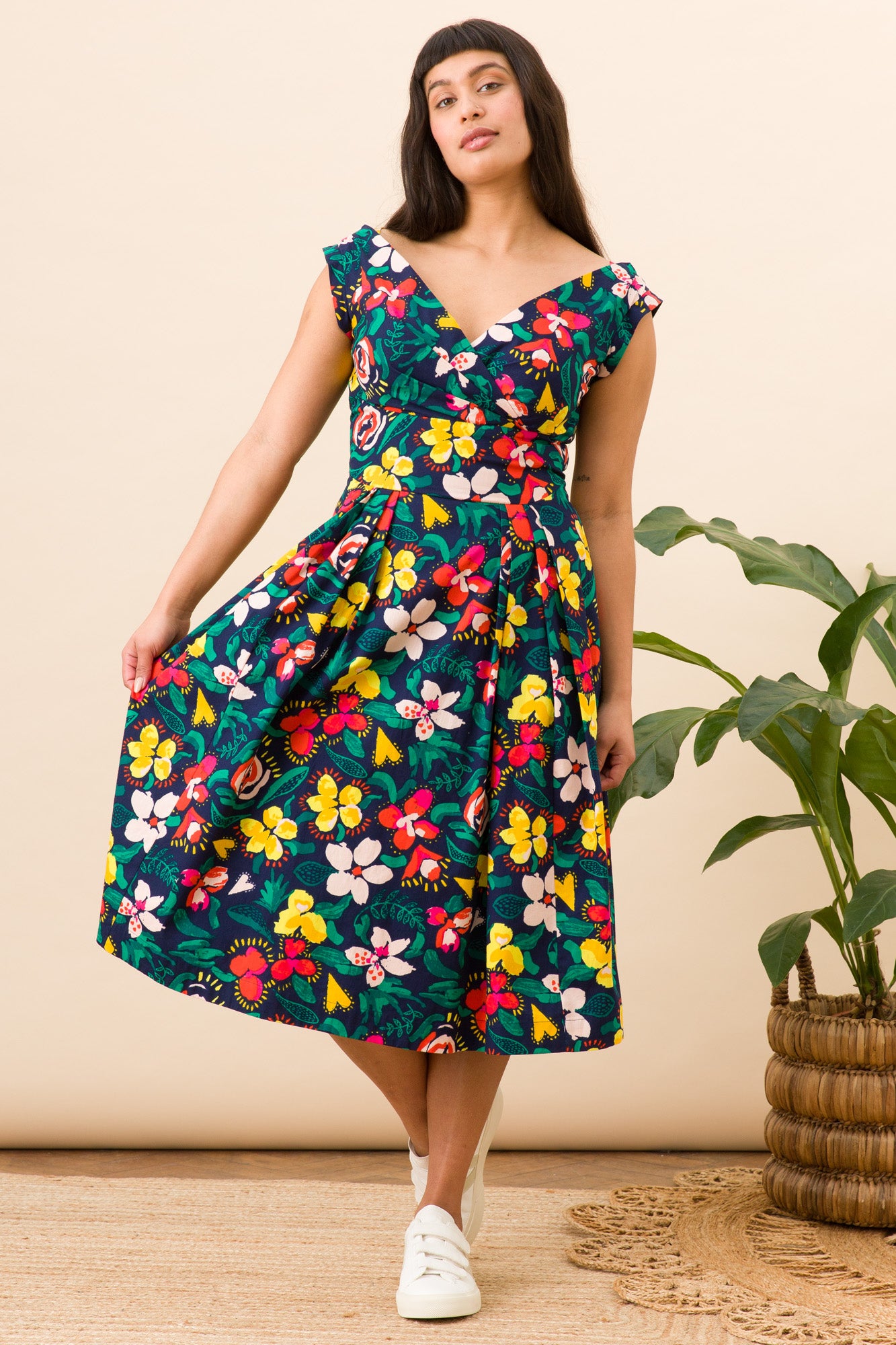 Image of Florence Folk Floral Dress Carryover - Dress